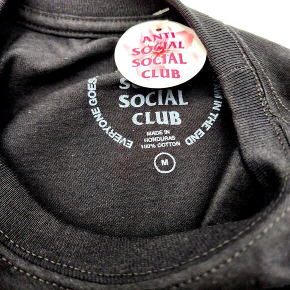Anti-Social Social Club Undefeated Anti 2024 NWT Size Med - Picture 12 of 12